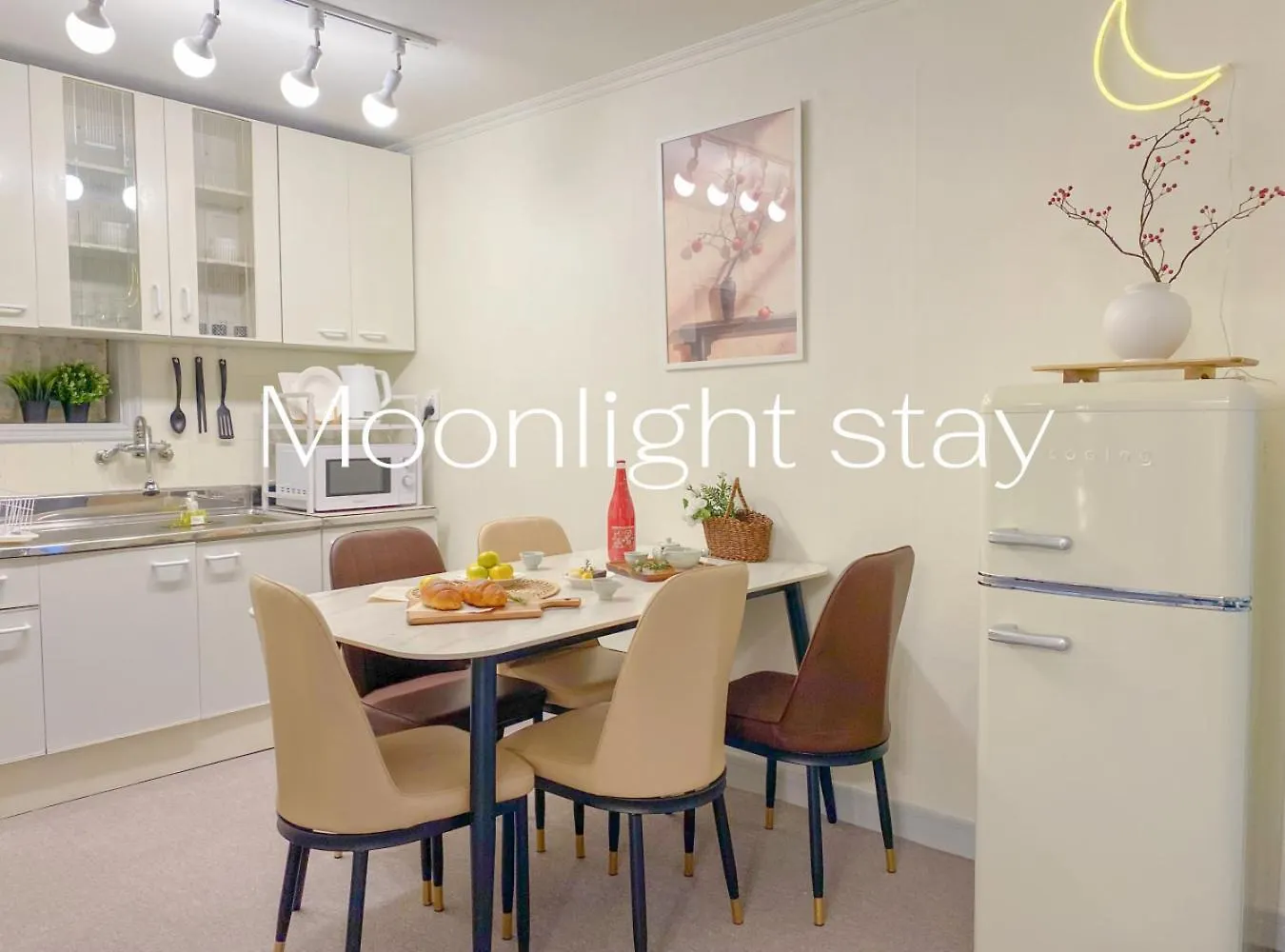 Moonlight Stay Σεούλ 0*,  Νότια Κορέα